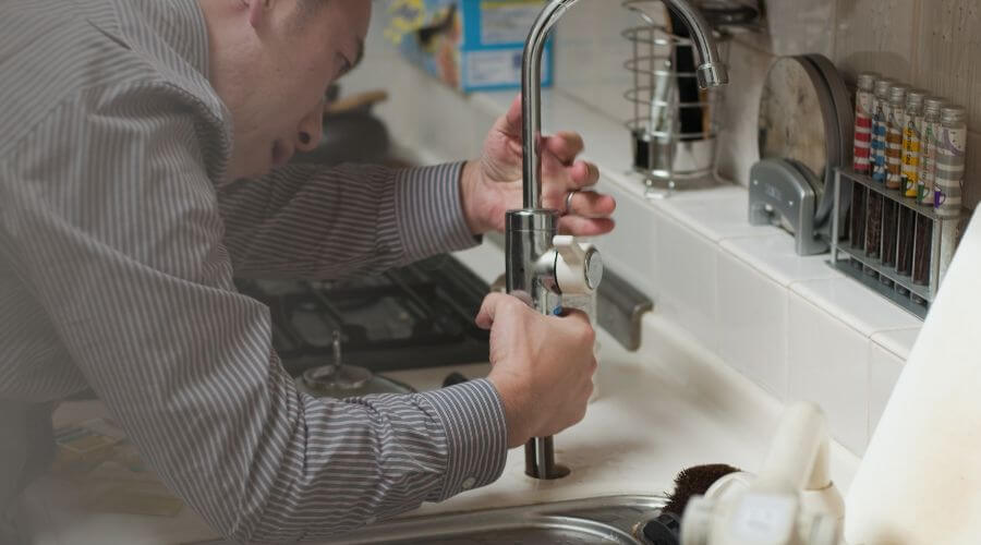 Expert burst pipe repair services in Edinburgh, IN